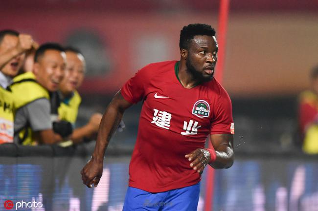 后撤步三分 后撤步三分